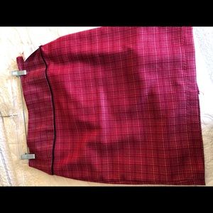 NWOT The Limited red pencil skirt